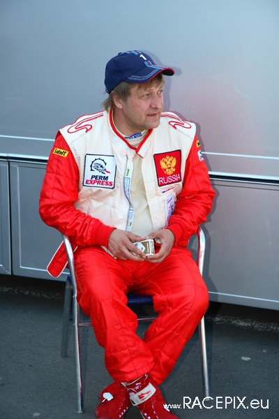 VLN 10-05-2008 01 Training Fahrerlager 133