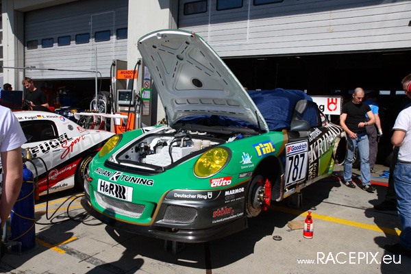 VLN 10-05-2008 01 Training Fahrerlager 134