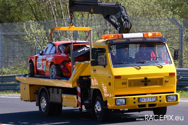 VLN 10-05-2008 01 Training Fahrerlager 140