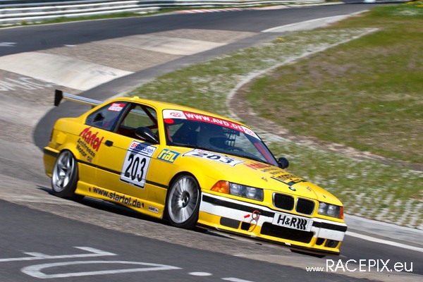 VLN 10-05-2008 04 Karussell aussen 075