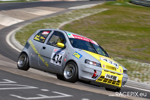 VLN 10-05-2008 04 Karussell aussen 087