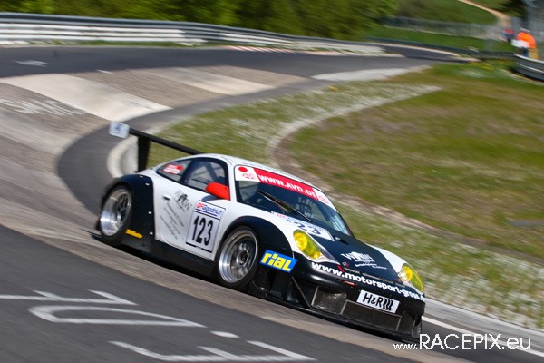 VLN 10-05-2008 04 Karussell aussen 092