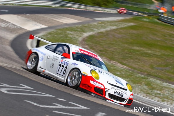 VLN 10-05-2008 04 Karussell aussen 093