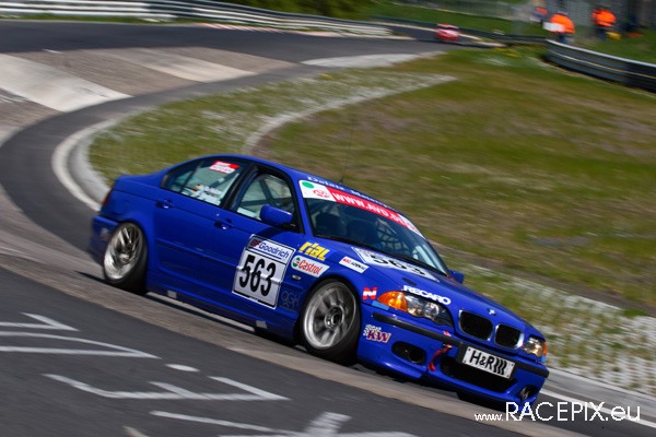 VLN 10-05-2008 04 Karussell aussen 097