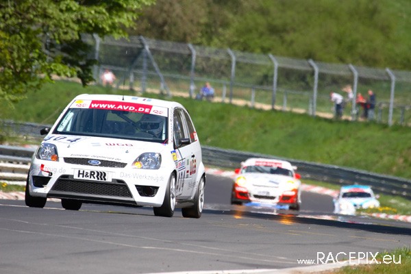 VLN 10-05-2008 04 Karussell aussen 186