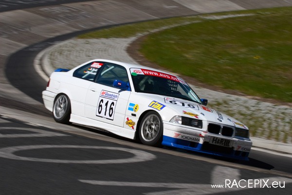 VLN 10-05-2008 04 Karussell aussen 213