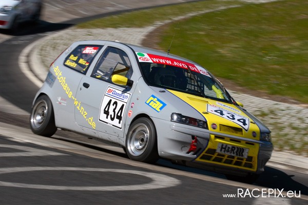 VLN 10-05-2008 04 Karussell aussen 243