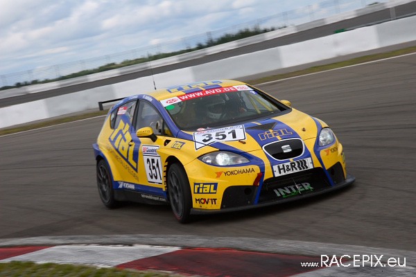 VLN-05 2008-06-21 02  Start Mercdes-Arena IMG_0833