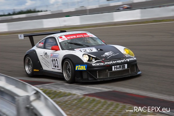 VLN-05 2008-06-21 02  Start Mercdes-Arena IMG_0883