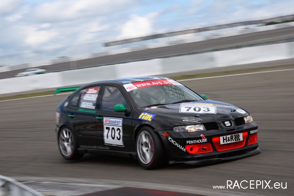 VLN-05 2008-06-21 02  Start Mercdes-Arena IMG_0890
