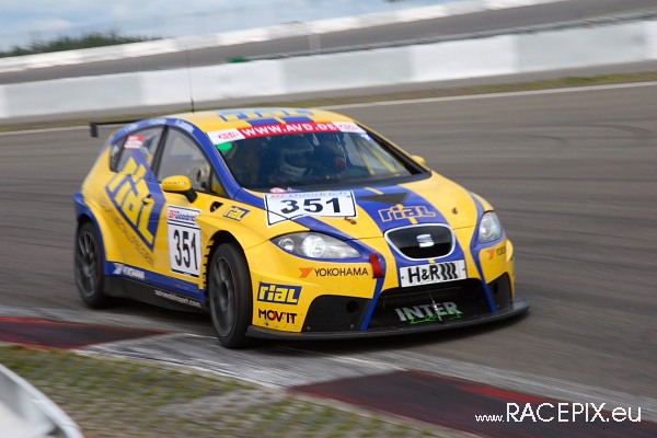 VLN-05 2008-06-21 02  Start Mercdes-Arena IMG_0929