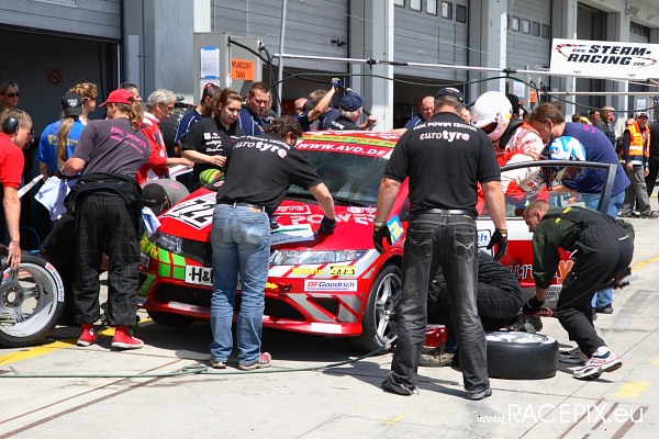 VLN-05 2008-06-21 03 Boxenstops IMG_0961