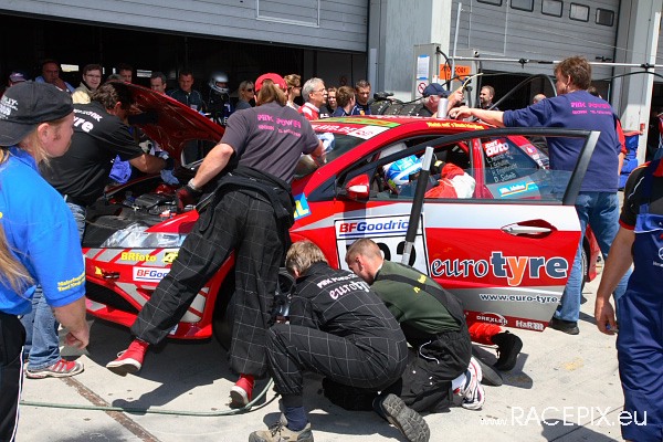 VLN-05 2008-06-21 03 Boxenstops IMG_0963