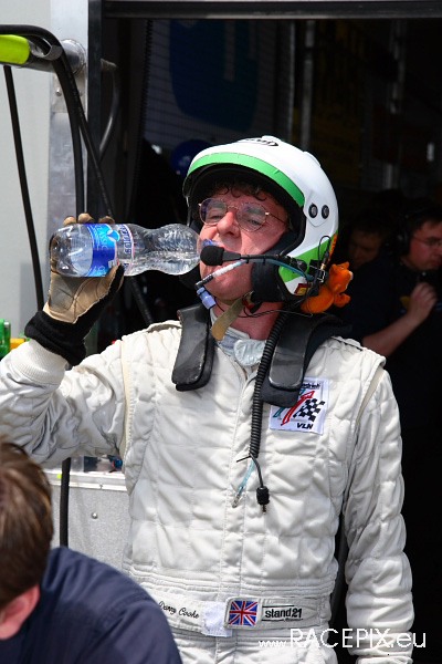 VLN-05 2008-06-21 03 Boxenstops IMG_1001