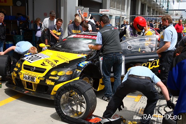 VLN-05 2008-06-21 03 Boxenstops IMG_1014