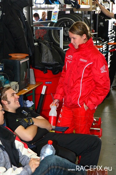 VLN-05 2008-06-21 03 Boxenstops IMG_1032