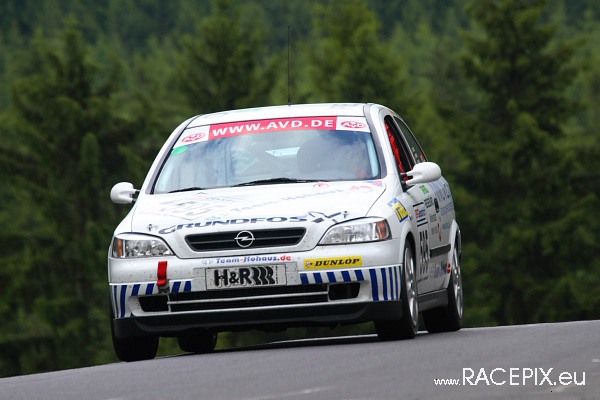 VLN-05 2008-06-21 04 Anfahrt Pflanzgarten IMG_1244