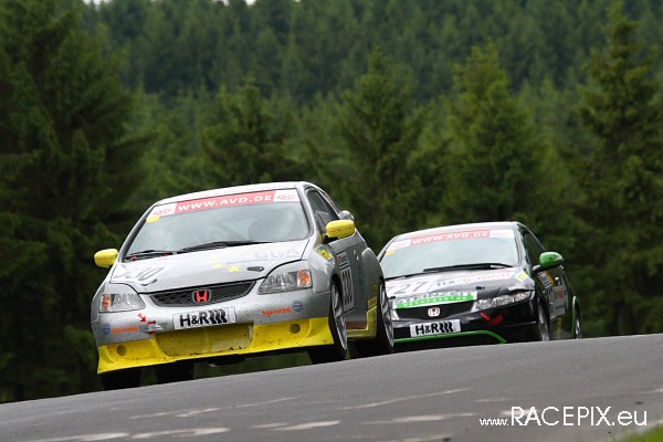 VLN-05 2008-06-21 04 Anfahrt Pflanzgarten IMG_1276