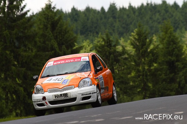 VLN-05 2008-06-21 04 Anfahrt Pflanzgarten IMG_1442