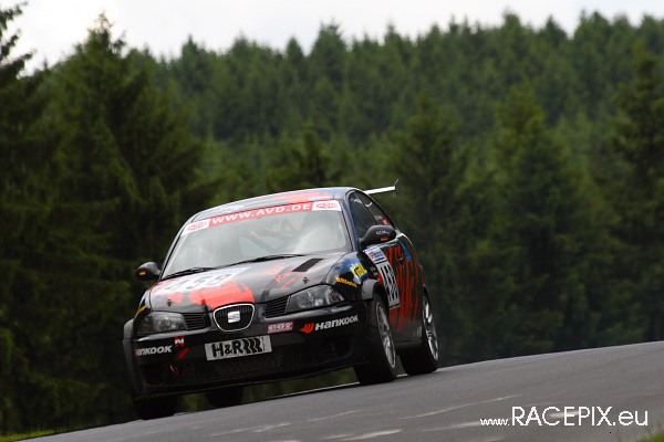 VLN-05 2008-06-21 04 Anfahrt Pflanzgarten IMG_1477