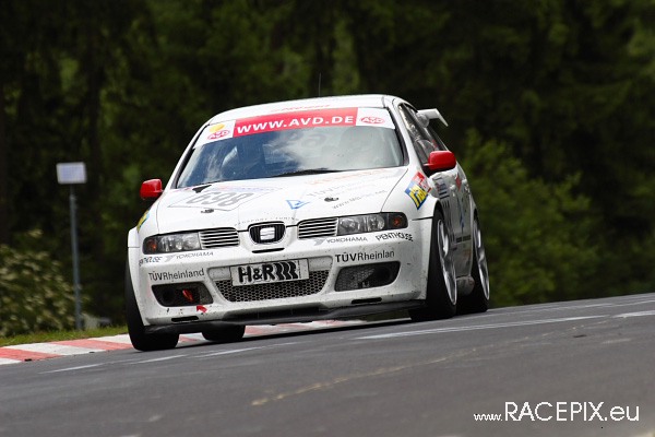 VLN-05 2008-06-21 04 Anfahrt Pflanzgarten IMG_1533