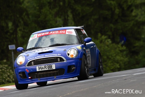 VLN-05 2008-06-21 04 Anfahrt Pflanzgarten IMG_1545