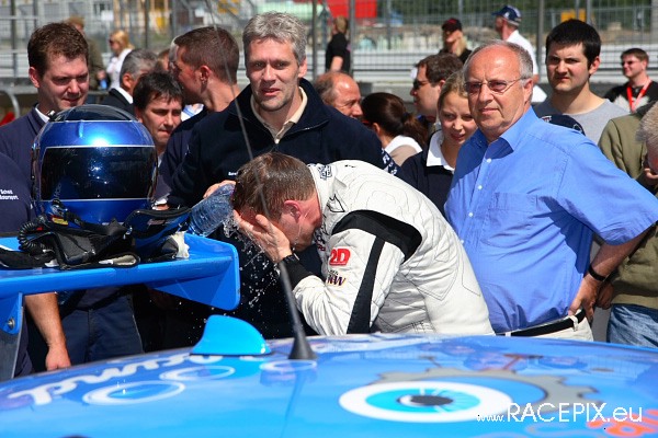 VLN-05 2008-06-21 05 Siegerehrung IMG_1678