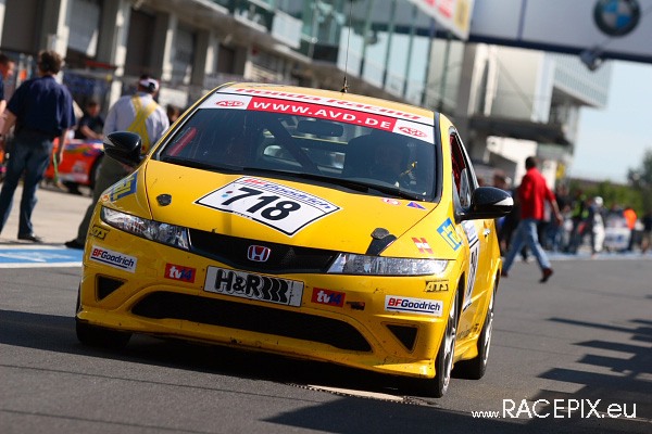 VLN-06 2008-07-05 01 Fahrerlager IMG_0107