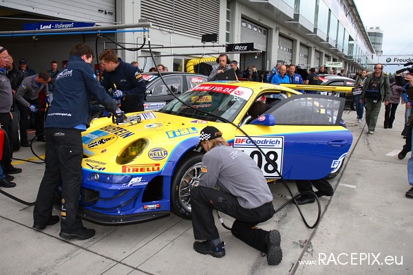 VLN-07 2008-07-19 01 Fahrerlager IMG_0032