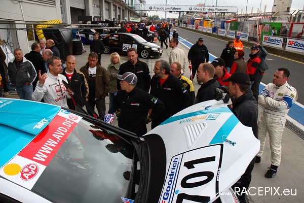 VLN-07 2008-07-19 01 Fahrerlager IMG_0077