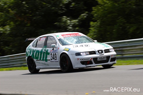 VLN-07 2008-07-19 03 Mittelteil Hatzenbach IMG_0668