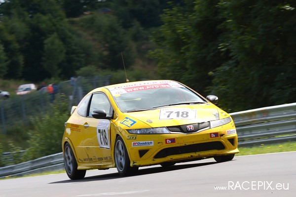 VLN-07 2008-07-19 03 Mittelteil Hatzenbach IMG_0825