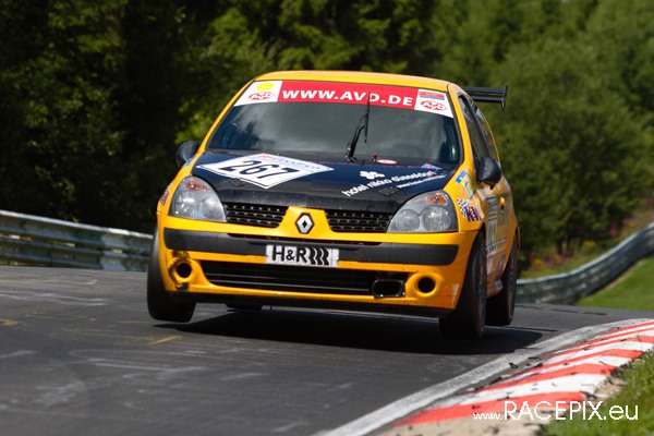 VLN-07 2008-07-19 05 Pflanzgarten Sprunghuegel IMG_1236