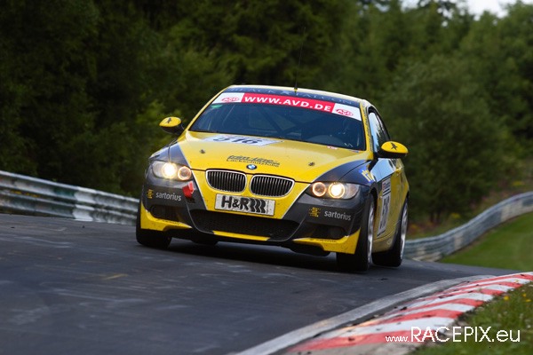 VLN-07 2008-07-19 05 Pflanzgarten Sprunghuegel IMG_1436
