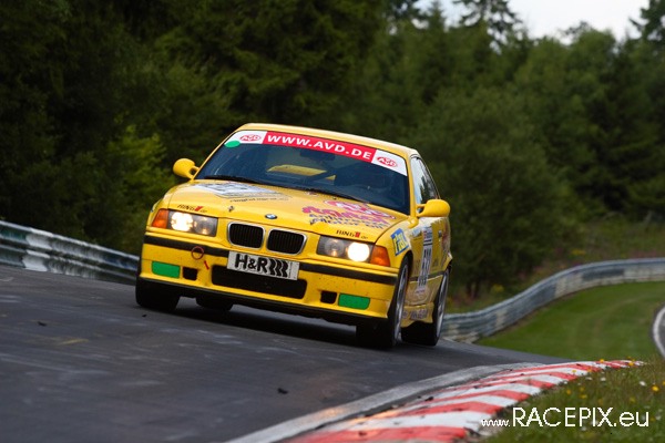 VLN-07 2008-07-19 05 Pflanzgarten Sprunghuegel IMG_1452