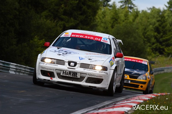 VLN-07 2008-07-19 05 Pflanzgarten Sprunghuegel IMG_1465