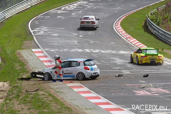 VLN-07 2008-07-19 06 Bruennchen IMG_1609