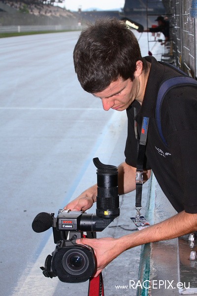 VLN-07 2008-07-19 07 Boxengasse + Siegerehrung IMG_2090
