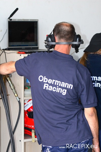 VLN-07 2008-07-19 07 Boxengasse + Siegerehrung IMG_2111