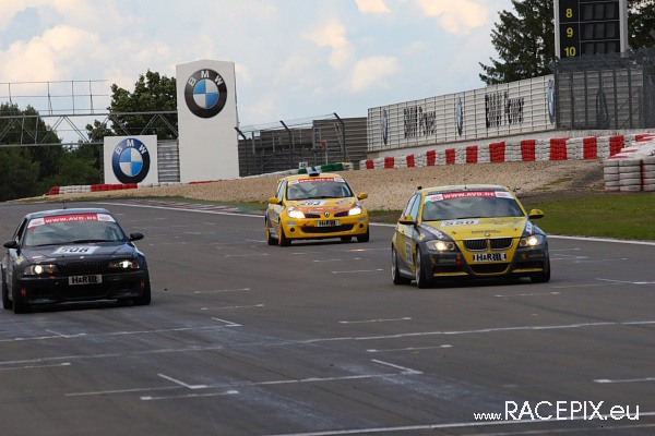 VLN-07 2008-07-19 07 Boxengasse + Siegerehrung IMG_2185