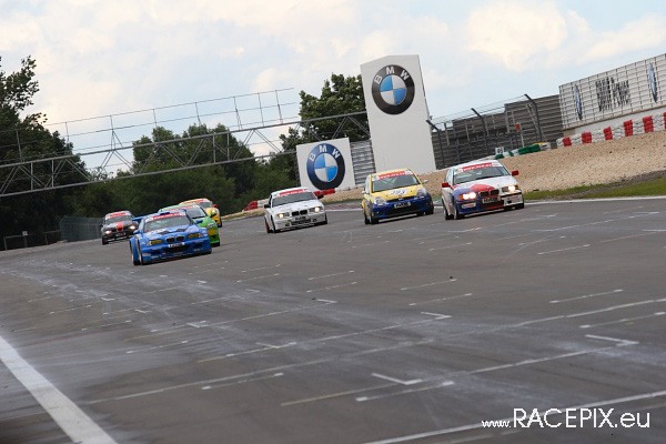 VLN-07 2008-07-19 07 Boxengasse + Siegerehrung IMG_2191