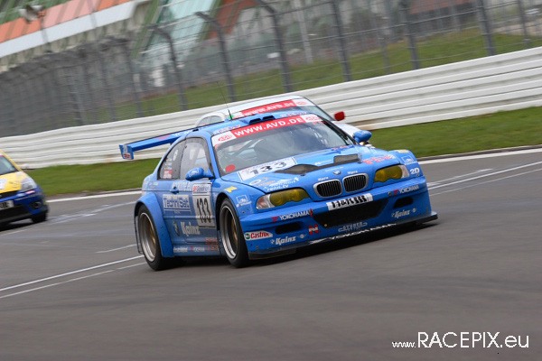 VLN-07 2008-07-19 07 Boxengasse + Siegerehrung IMG_2192