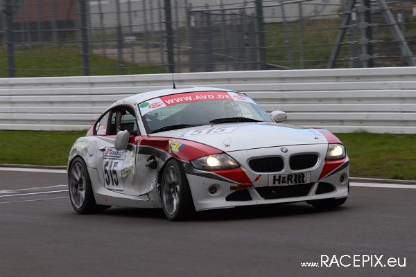 VLN-07 2008-07-19 07 Boxengasse + Siegerehrung IMG_2211