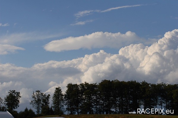 VLN-07 2008-07-19 07 Boxengasse + Siegerehrung IMG_2309