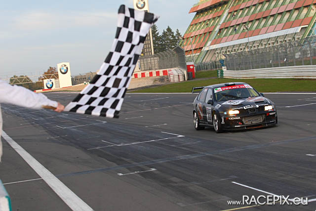 VLN-09 2008-10-11 06 Box+Ziel IMG_1776