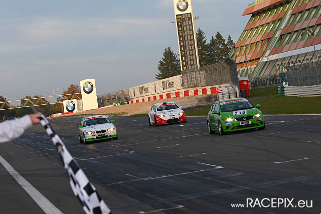 VLN-09 2008-10-11 06 Box+Ziel IMG_1787