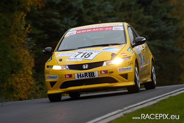 VLN-10 2008-10-25 05 Flugplatz IMG_1524