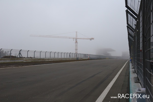 VLN-Test 15-03-2008 01 Fahrerlager 016