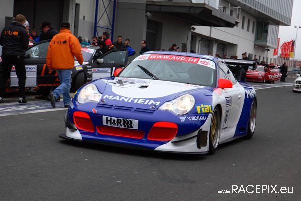 VLN-Test 15-03-2008 01 Fahrerlager  091