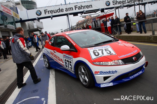 VLN-Test 15-03-2008 01 Fahrerlager  112